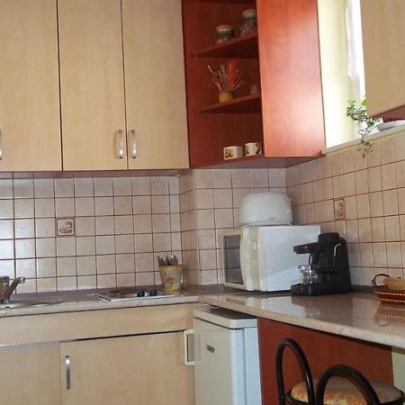 Apartman Pavai ไฮจ์ดุสโซบอสโล ภายนอก รูปภาพ